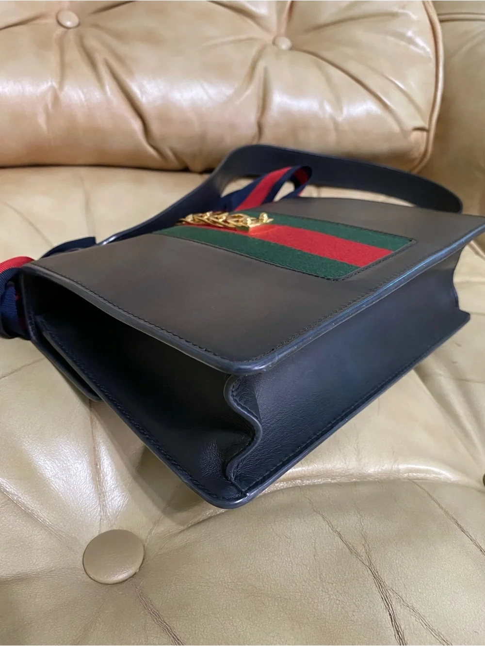 Sale! COA Gucci Sylvie SCUFFS Small Satchel w/Ribbon Strap Black Leather Chain - Picture 11 of 16